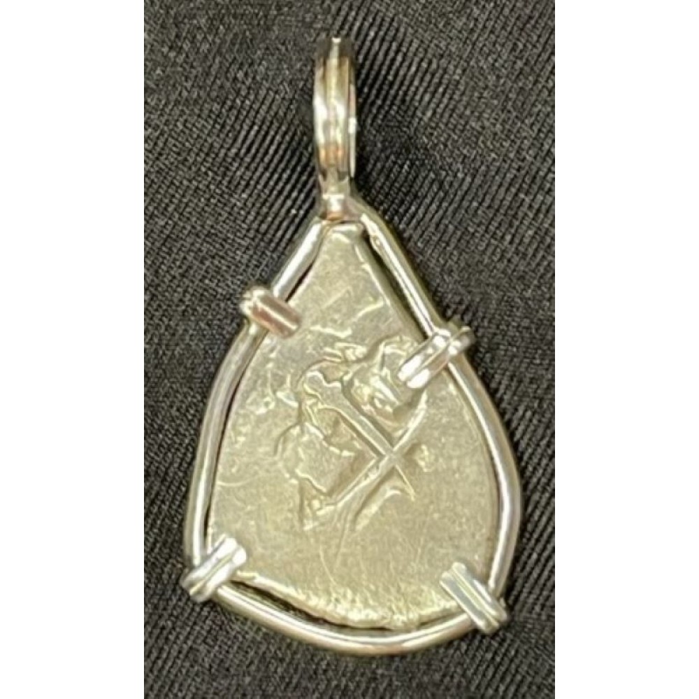 1715 Shipwreck Treasure Cob, 1 Reale, Mint-Mexico, Weight with custom silver bezel 5.20 grams, High-grade teardrop shape, #1715-303