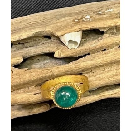 Unusual and Beautiful Emerald & 22+ kt gold ring. 1715 Spanish Plate Fleet. #1996-E104523