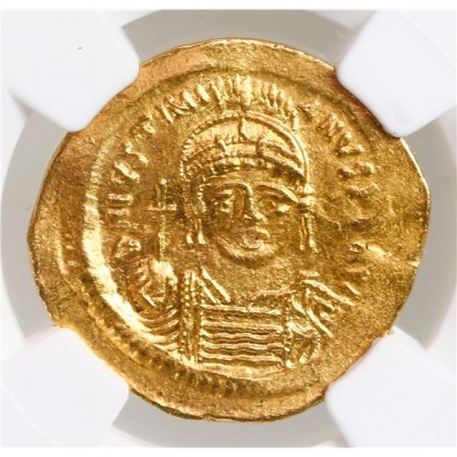  Byzantine Empire, AV solidus, Justinian I, 527-565 AD, Constantinople Mint, NGC Ch AU, Strike 4/5. #23-1637
