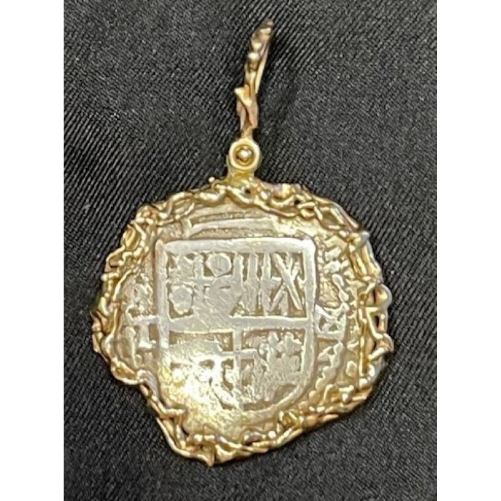 SOLD!!   Atocha Shipwreck, Silver Coin 2 Reale. Mint "P" Potosi, Assayer "T" Grade 1, Weight 6.7 grams, Rare origin of 85 Chest 6. #94A-0704