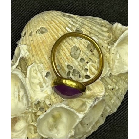 Very Rare Clear, Oval Amethyst and Gold Ring from the 1715 Spanish Plate Fleet beach find mid-1990's near Corrigan's site. #MM-1715-1907