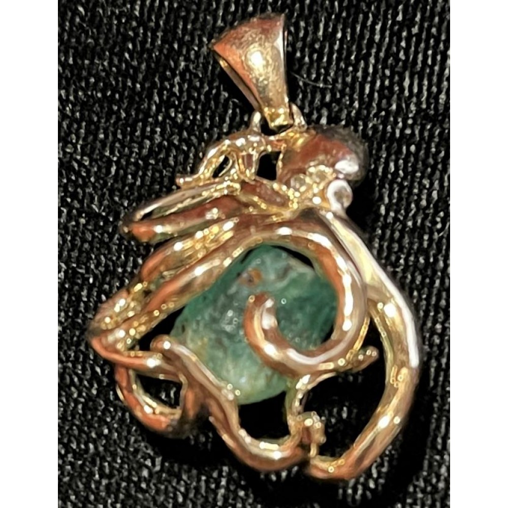 1715 Fleet Emerald in 14K Gold Octopus Setting. 1715-395